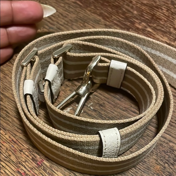 Kate Spade Tan and White crossbody strap with Silver Hardware - Picture 3 of 5
